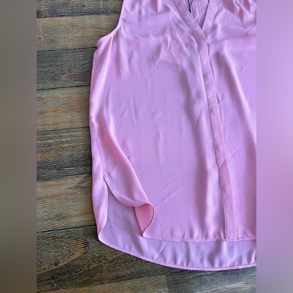 NYDJ Pink sleeveless pleated lightweight relaxed button down top - Picture 8 of 13